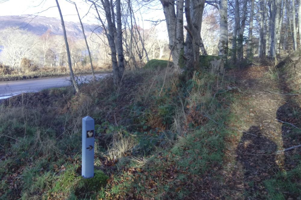 Waymarker on the South Loch Ness Trail near Dores